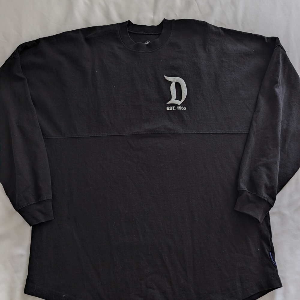 Disney Black Long-Sleeve Disneyland Resort Graphic Shirt - Picture 3 of 3